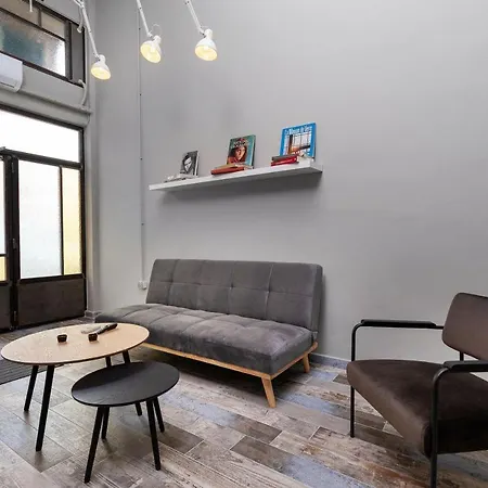 Modern In Chania Ханья