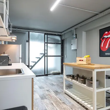 Modern In Chania Апартаменты