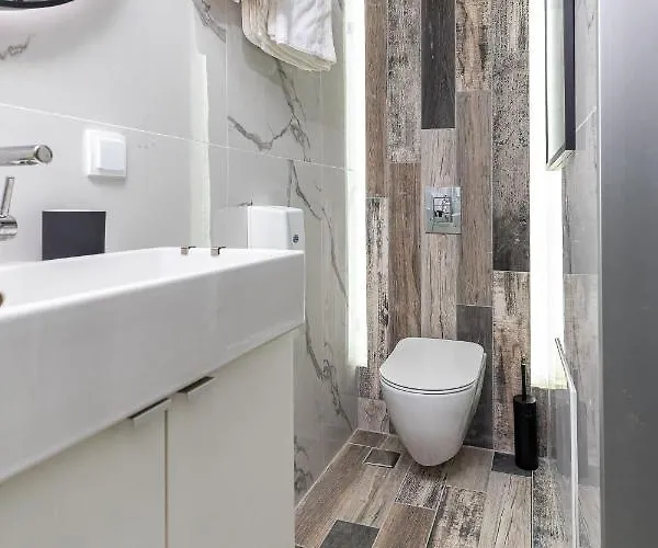 Modern In Chania 公寓 干尼亞